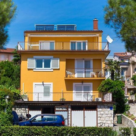 Blazi Apartment Crikvenica Exterior photo